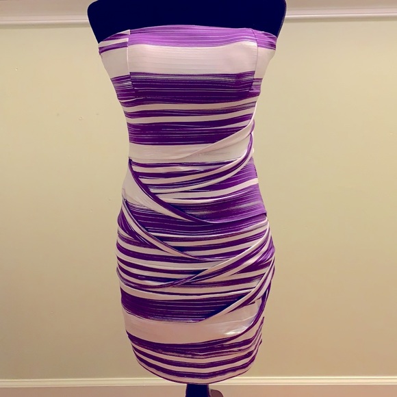 💜Mini Dress, Strapless and short💜 - Picture 5 of 8